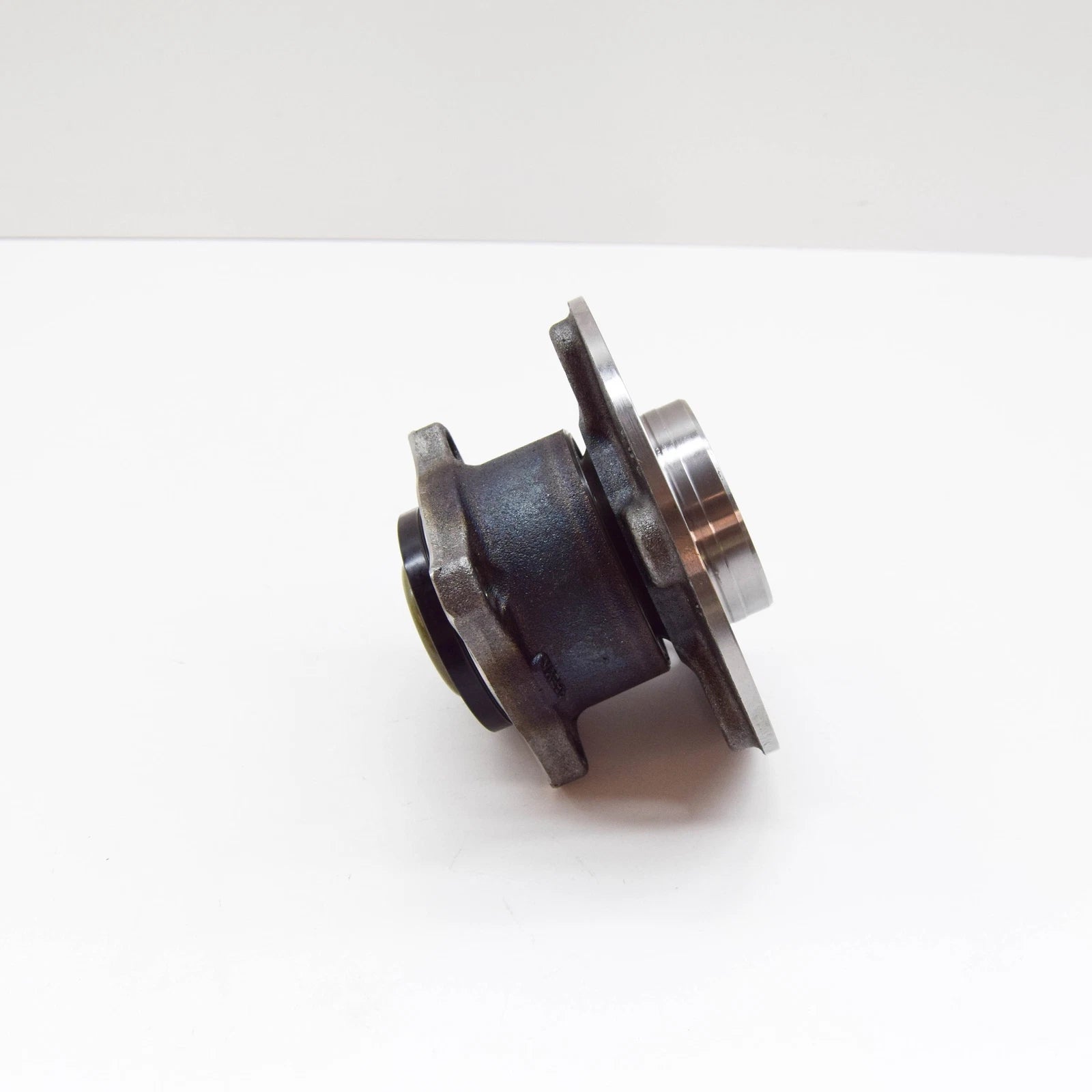 NEW MERCEDES-BENZ B W246 REAR LEFT WHEEL BEARING A2463340006 ORIGINAL