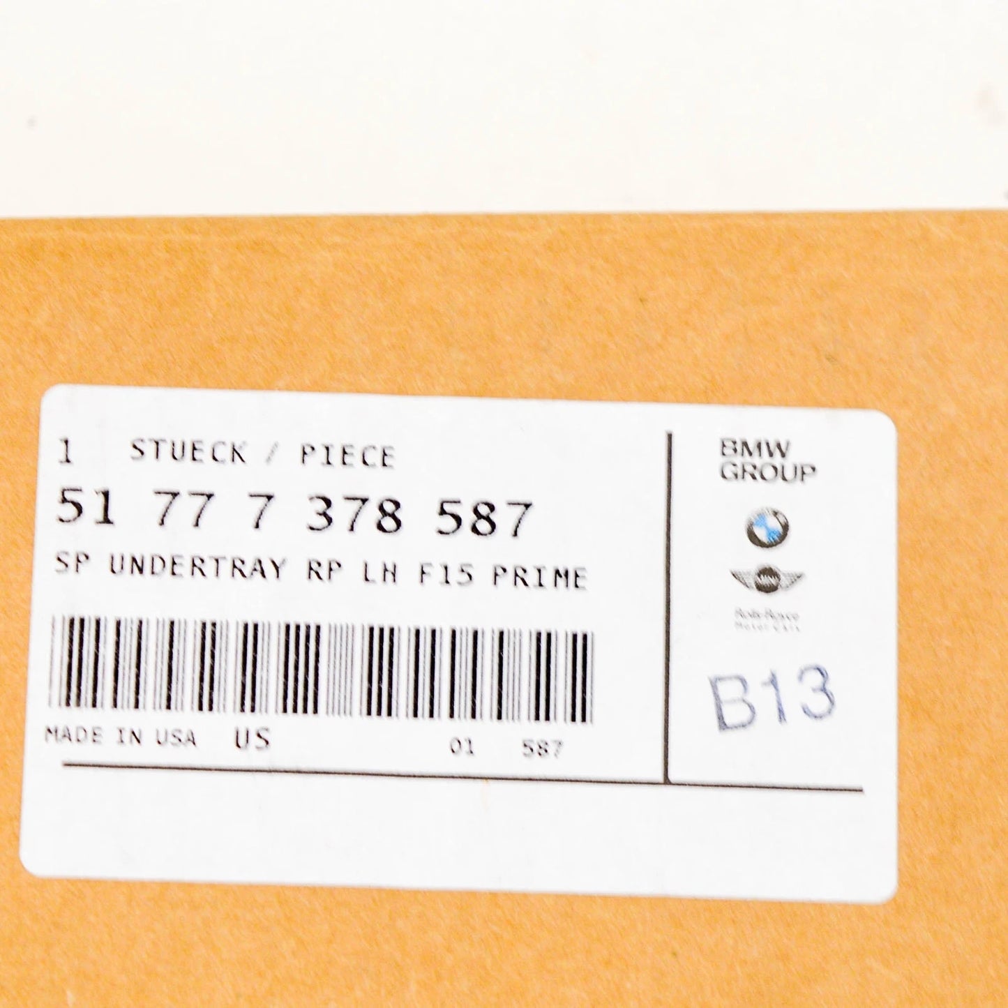 NEW BMW X5 F15 LEFT SIDE PRIMED SILL TRIM STRIP 51777378587 ORIGINAL