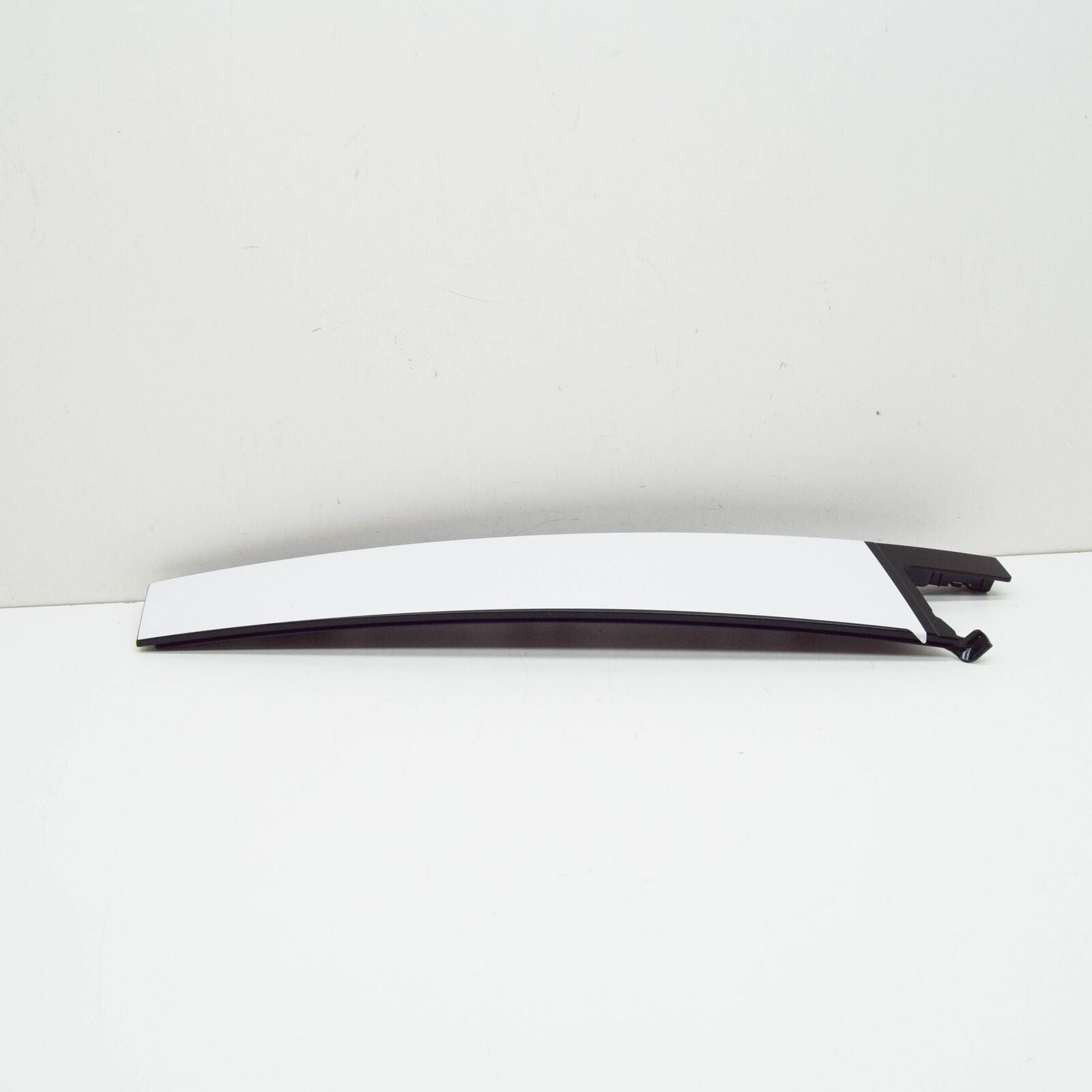 NEW VW ID.3 E11 REAR LEFT DOOR WINDOW FRAME TRIM 10A839901A041 ORIGINAL