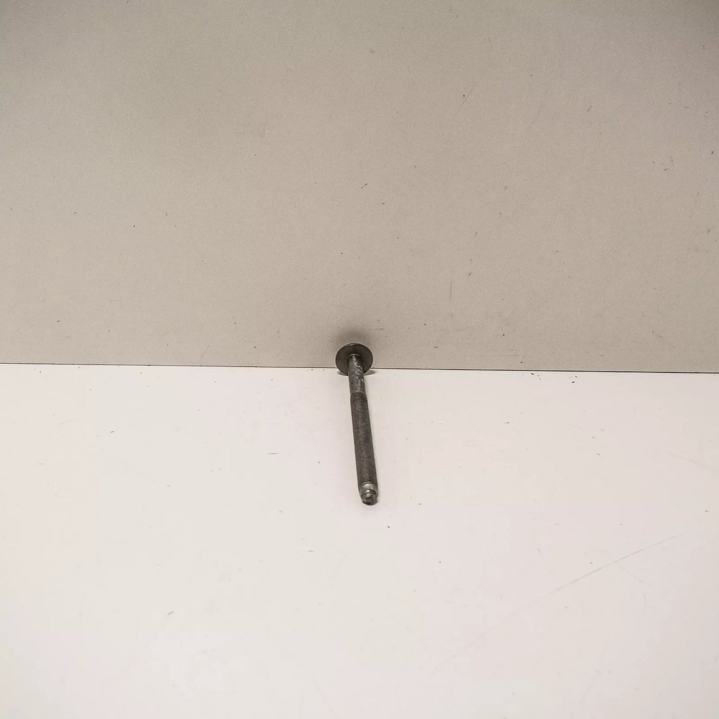 NEW BMW M4 F82 FRONT AXLE SUPPORT TORX SCREW WITH COLLAR 31102284536 ORIGINAL