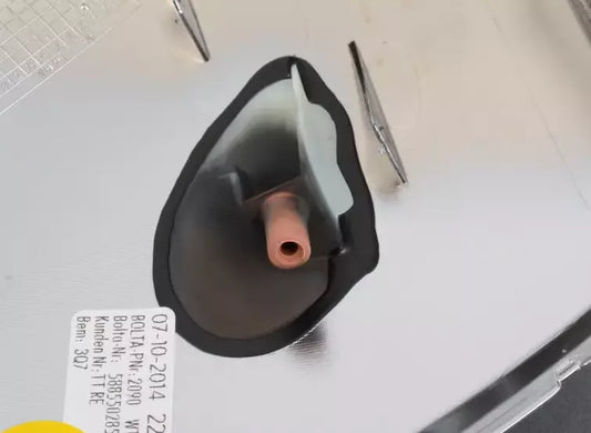 NEW AUDI R8 SPYDER 4S9 FRONT RIGHT MIRROR COVER 8S0857528A3Q7 ORIGINAL