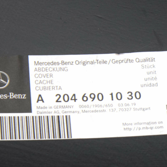 NEW MERCEDES-BENZ C W204 AMG FRONT RIGHT FENDER COVER A2046901030