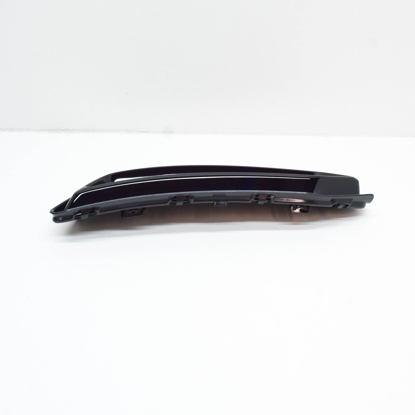 NEW AUDI A6 C8 AVANT REAR BUMPER LEFT LOWER TRIM 4K0807811AT94 ORIGINAL