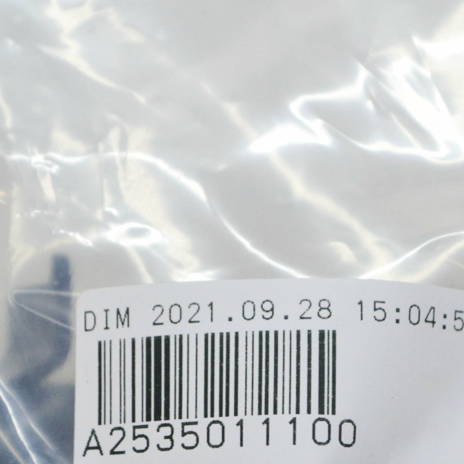 NEW MERCEDES-BENZ GLC COUPE C253 CIRCULATION PUMP HOLDER A2535011100 ORIGINAL