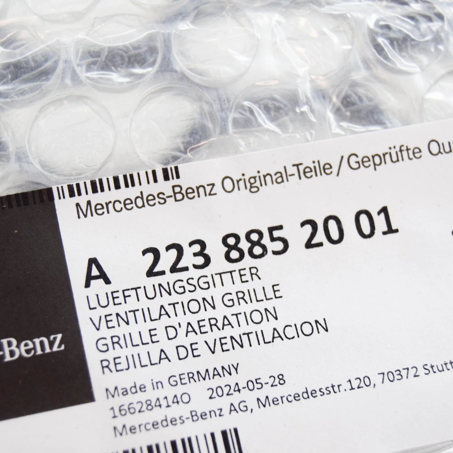 NEW MERCEDES-BENZ S W223 FRONT BUMPER CENTER LOWER GRILLE A2238852001 ORIGINAL