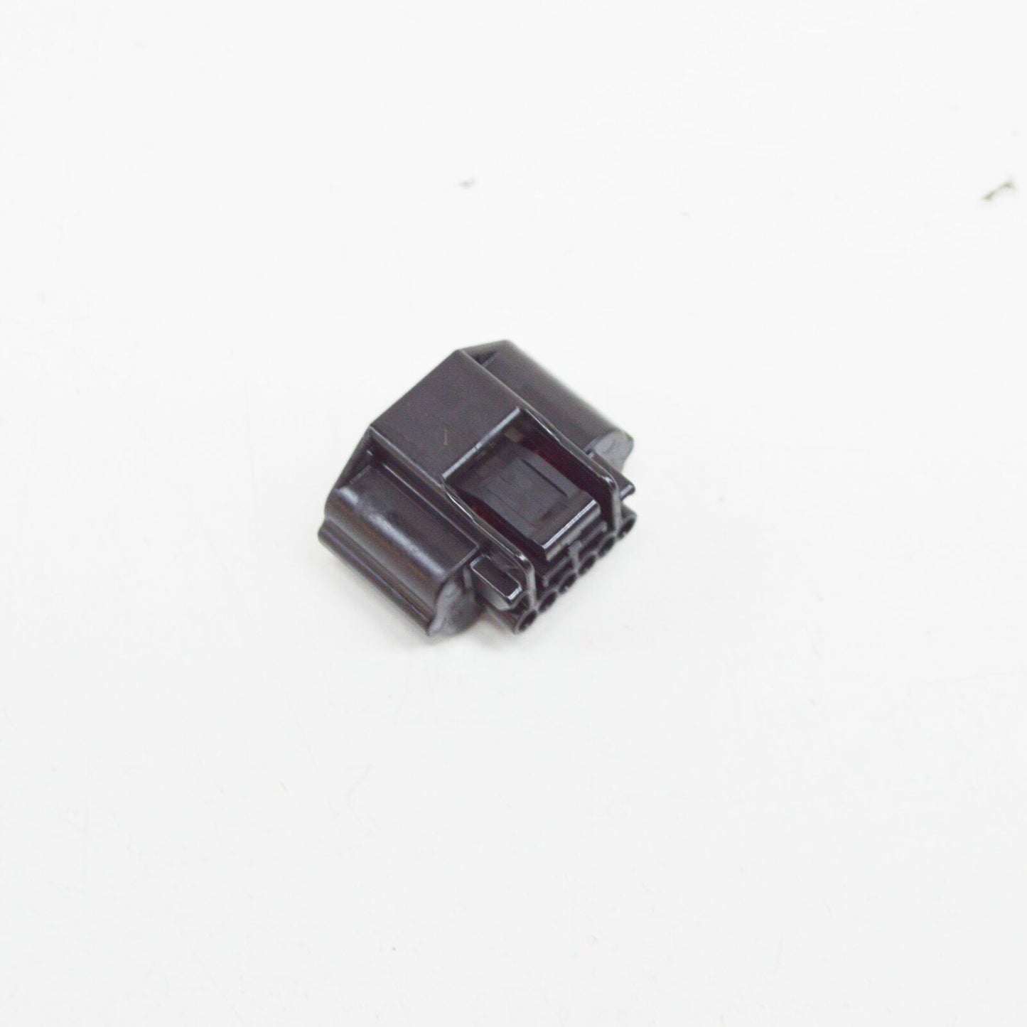 new mb cla c117 exhaust flap 6-pin coupling housing a0325456926 original