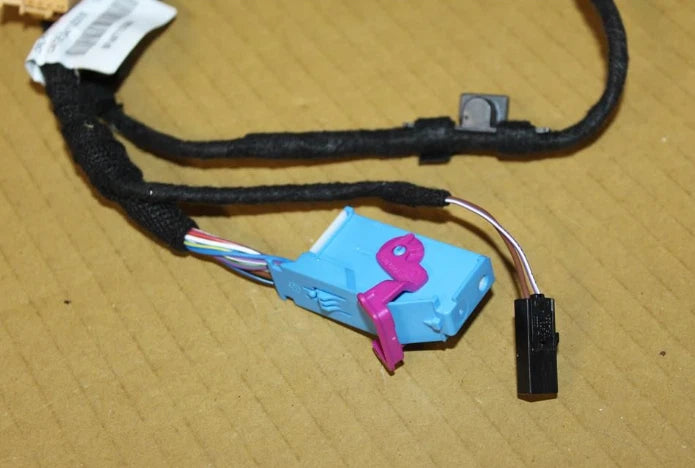 NEW SEAT LEON 5F FRONT RIGHT DOOR TRIM PANEL HARNESS RHD 5F4971035N ORIGINAL