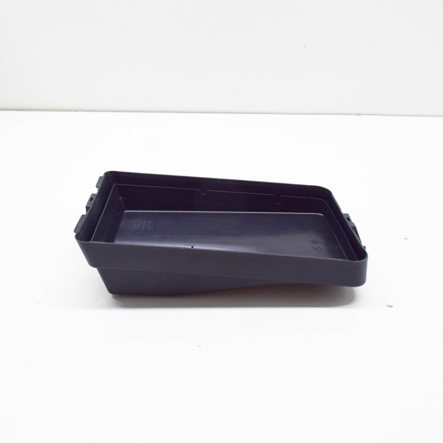 NEW AUDI A3 LIMOUSINE 8YS FUSE BOX COVER 5WA937132A ORIGINAL