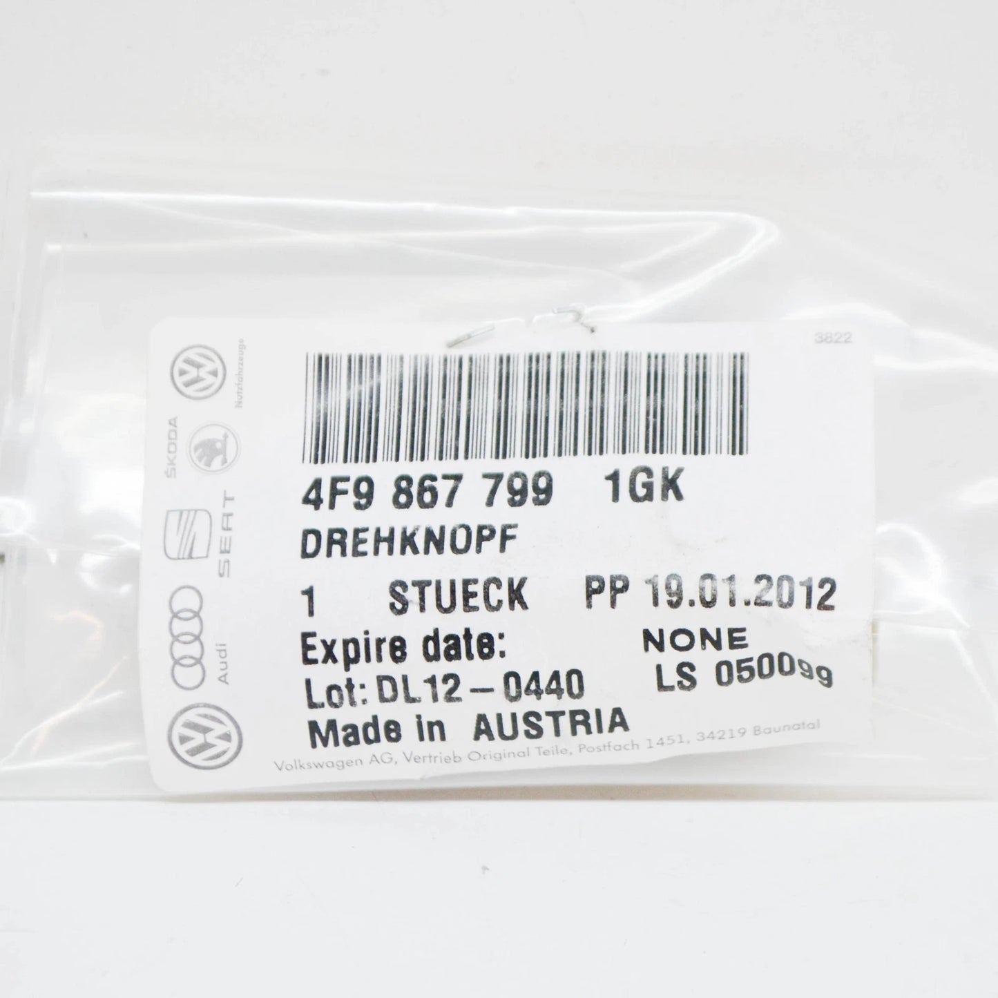 NEW AUDI A6 AVANT C5 REAR TAILGATE KNOB CAP COVER 4F98677991GK ORIGINAL