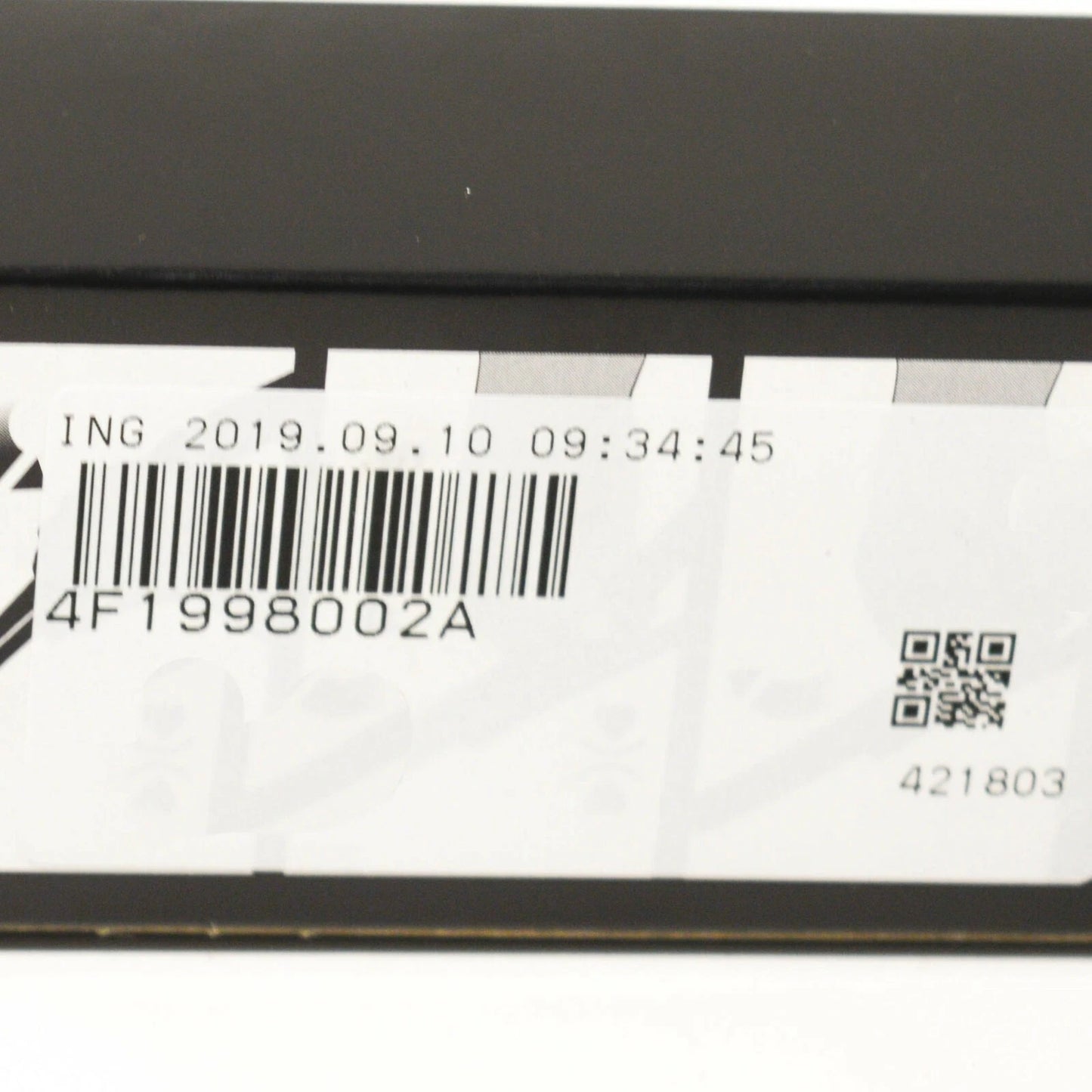 NEW AUDI A6 C6 FRONT WINDSHIELD WIPER BLADE SET LHD 4F1998002A