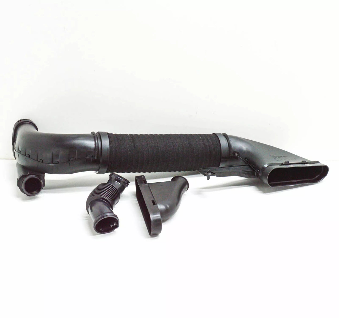 NEW MERCEDES BENZ GLE W166 AIR INLET DUCT TUBE A6510901142