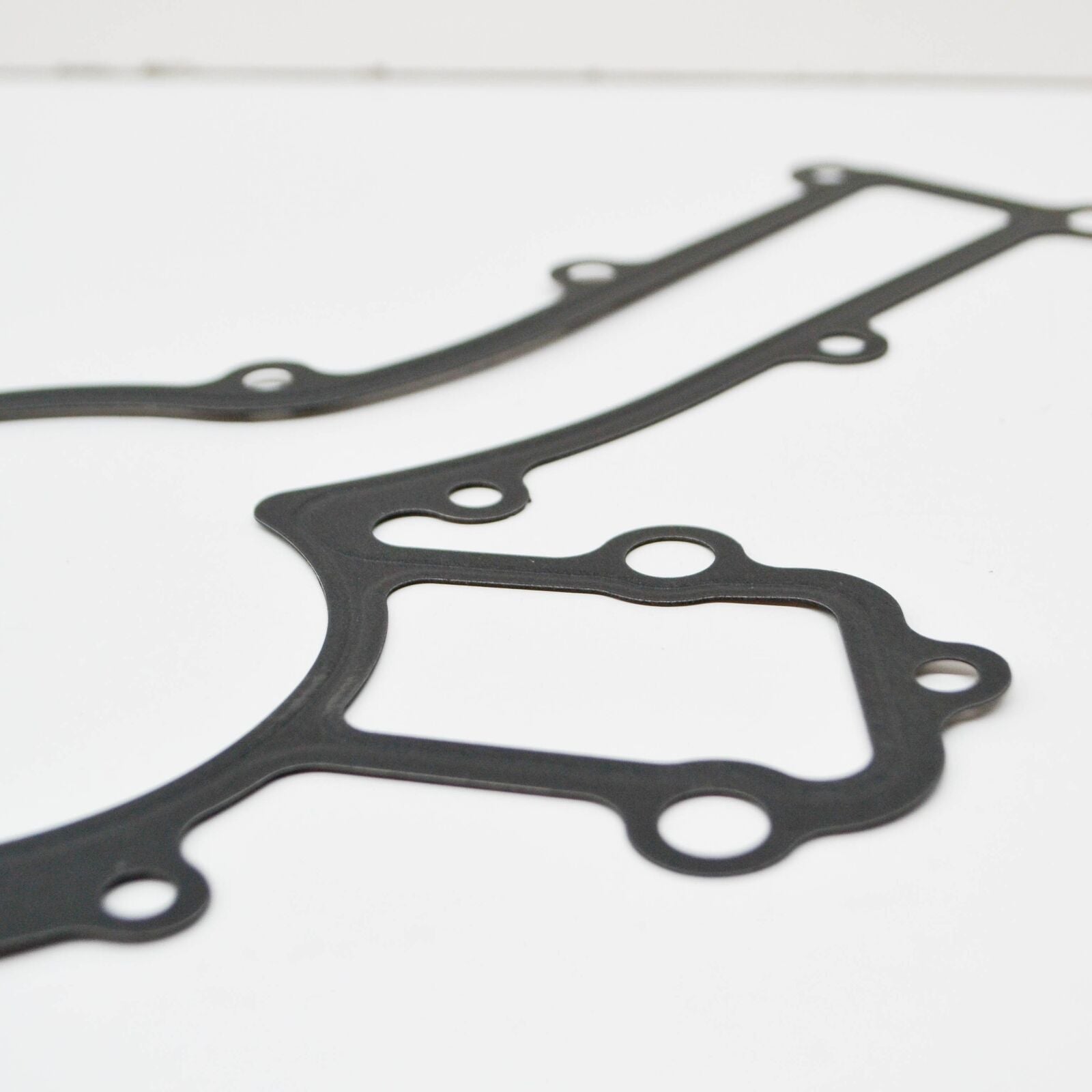 NEW MERCEDES-BENZ E W210 WATER PUMP GASKET A1122010180 ORIGINAL