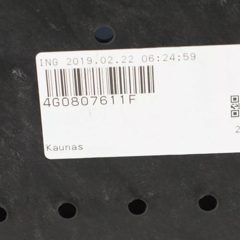 NEW AUDI A6 C7 FRONT BUMPER LOWER CLOSING ELEMENT 4G0807611F ORIGINAL