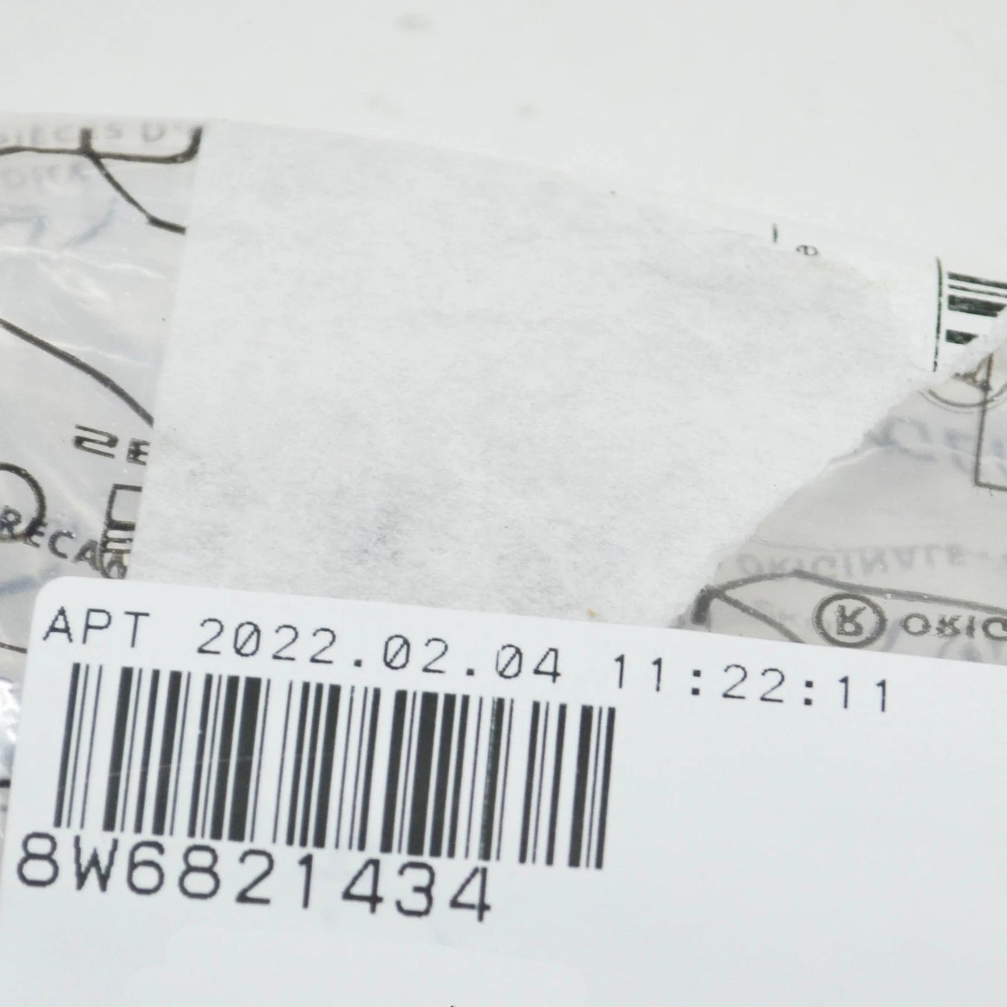 NEW AUDI A5 8W6 FRONT RIGHT FENDER REAR BRACKET 8W6821434 ORIGINAL