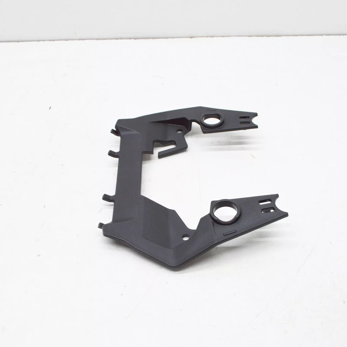 NEW BMW K83 F 900 R FRONT PANEL COVER CARRIER 46638406349 ORIGINAL