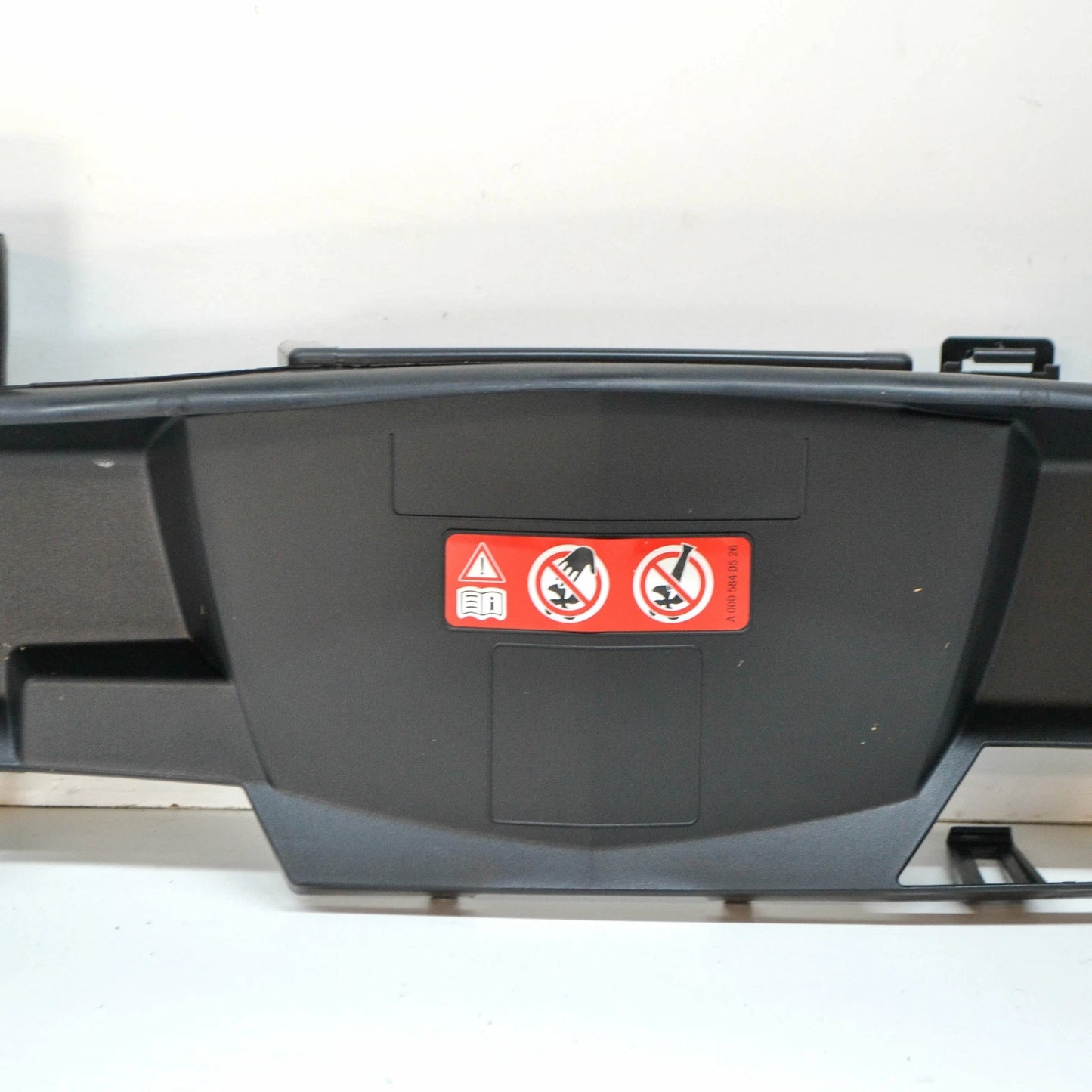 NEW MERCEDES-BENZ E W212 FRONT SLAM PANEL TOP COVER A2125000855 ORIGINAL
