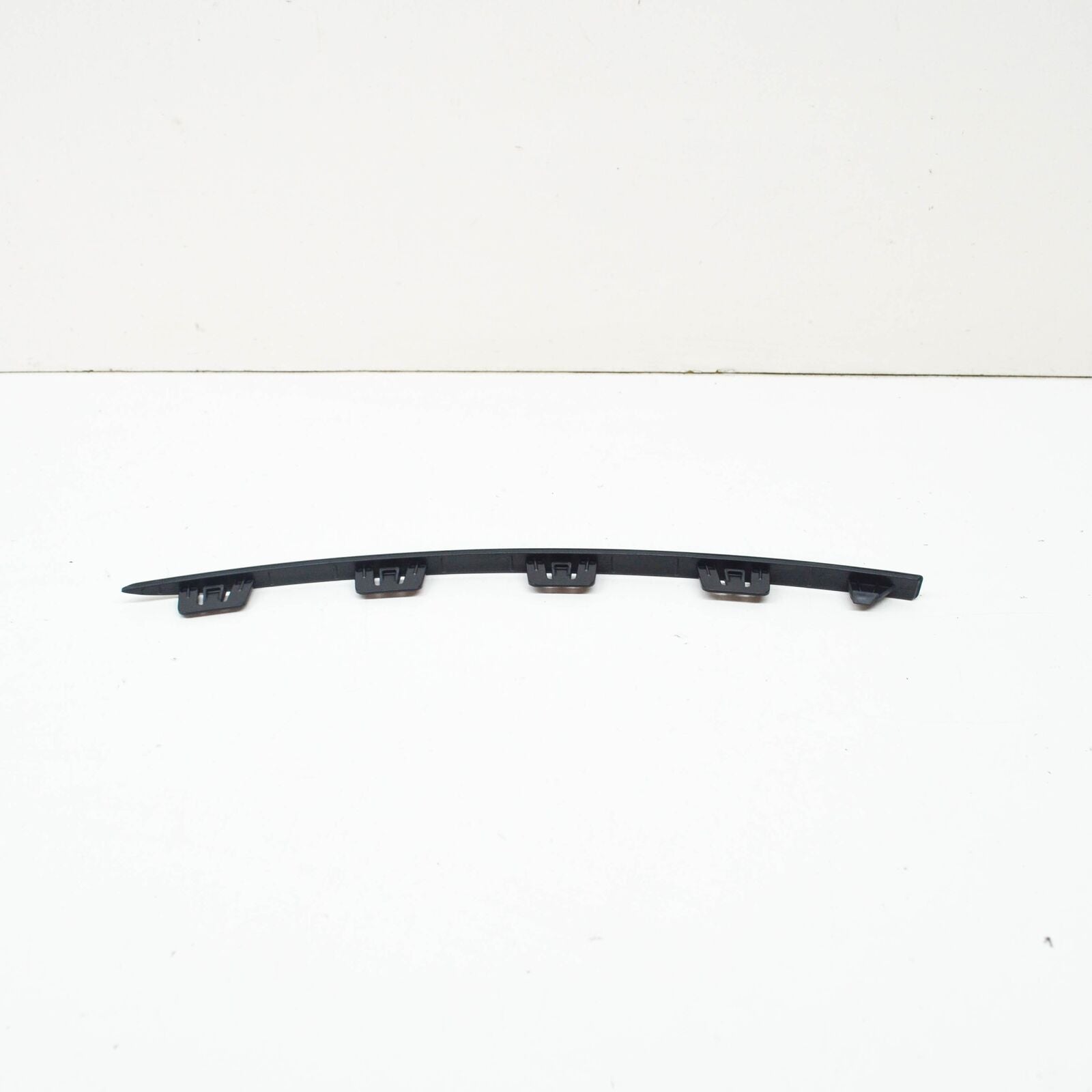 NEW MB B SPORTS TOURER W247 FRONT BUMPER LEFT BOTTOM STRIP A2478857302 ORIGINAL