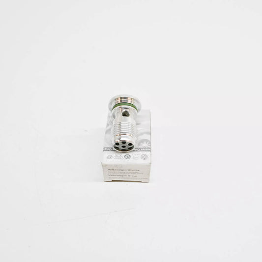 NEW VOLKSWAGEN PHAETON GP4 OIL SPRAY JET 077115540B