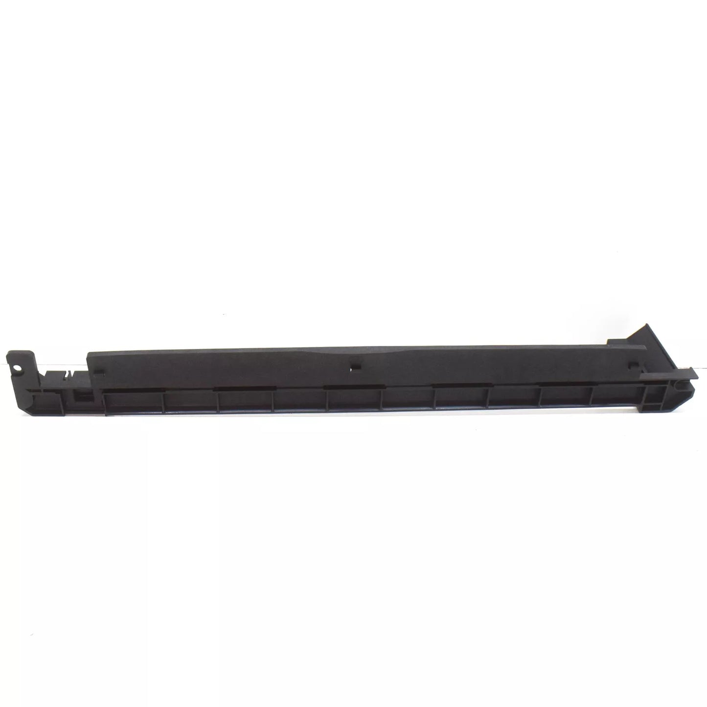 NEW BMW M4 F82 RADIATOR LOWER SEAL TRIM 17117848789 7848789 2016 ORIGINAL
