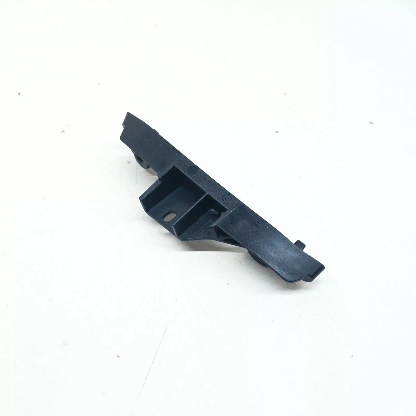 NEW BMW 5 G30 FRONT RIGHT BUMPER BRACKET M 51117385350 ORIGINAL