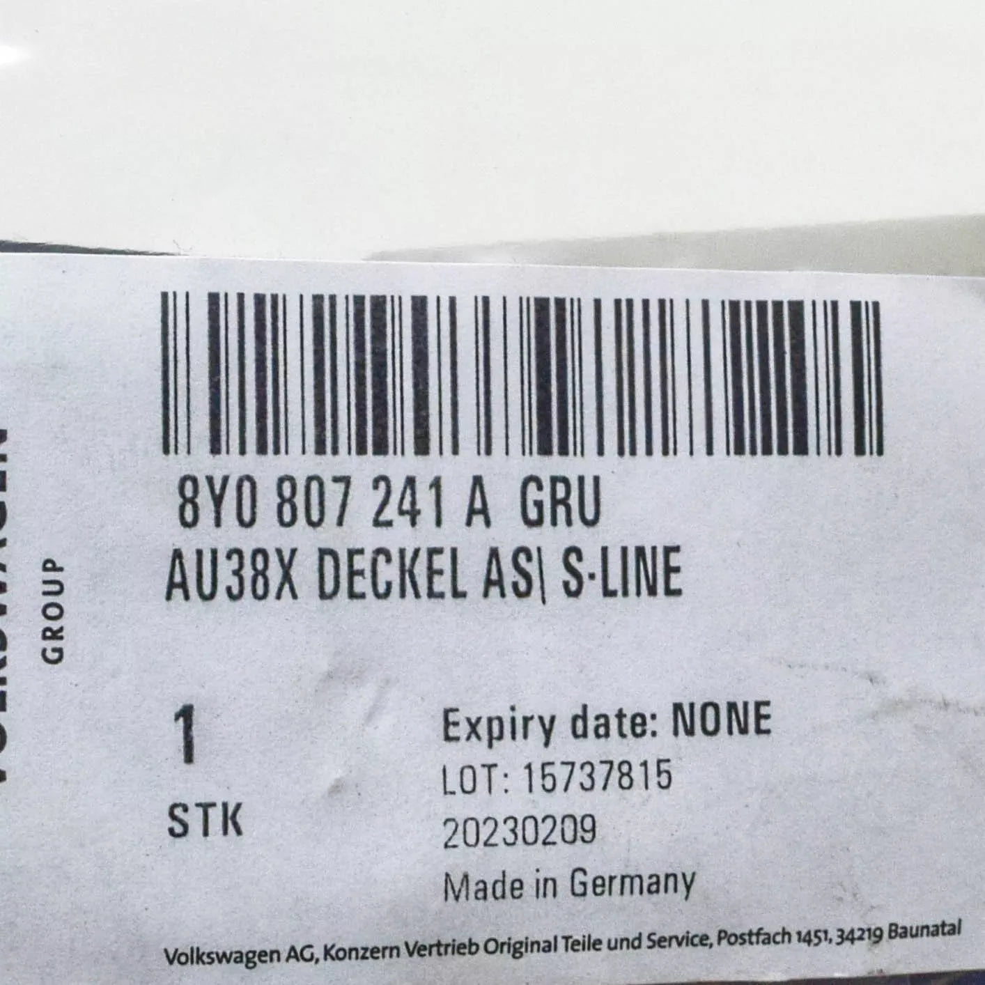 NEW AUDI A3 LIMOUSINE 8YS FRONT BUMPER TOW EYE COVER 8Y0807241AGRU ORIGINAL