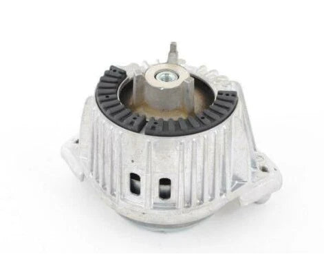 NEW MERCEDES-BENZ C W204 FRONT LEFT ENGINE SUPPORT A2042405817 ORIGINAL