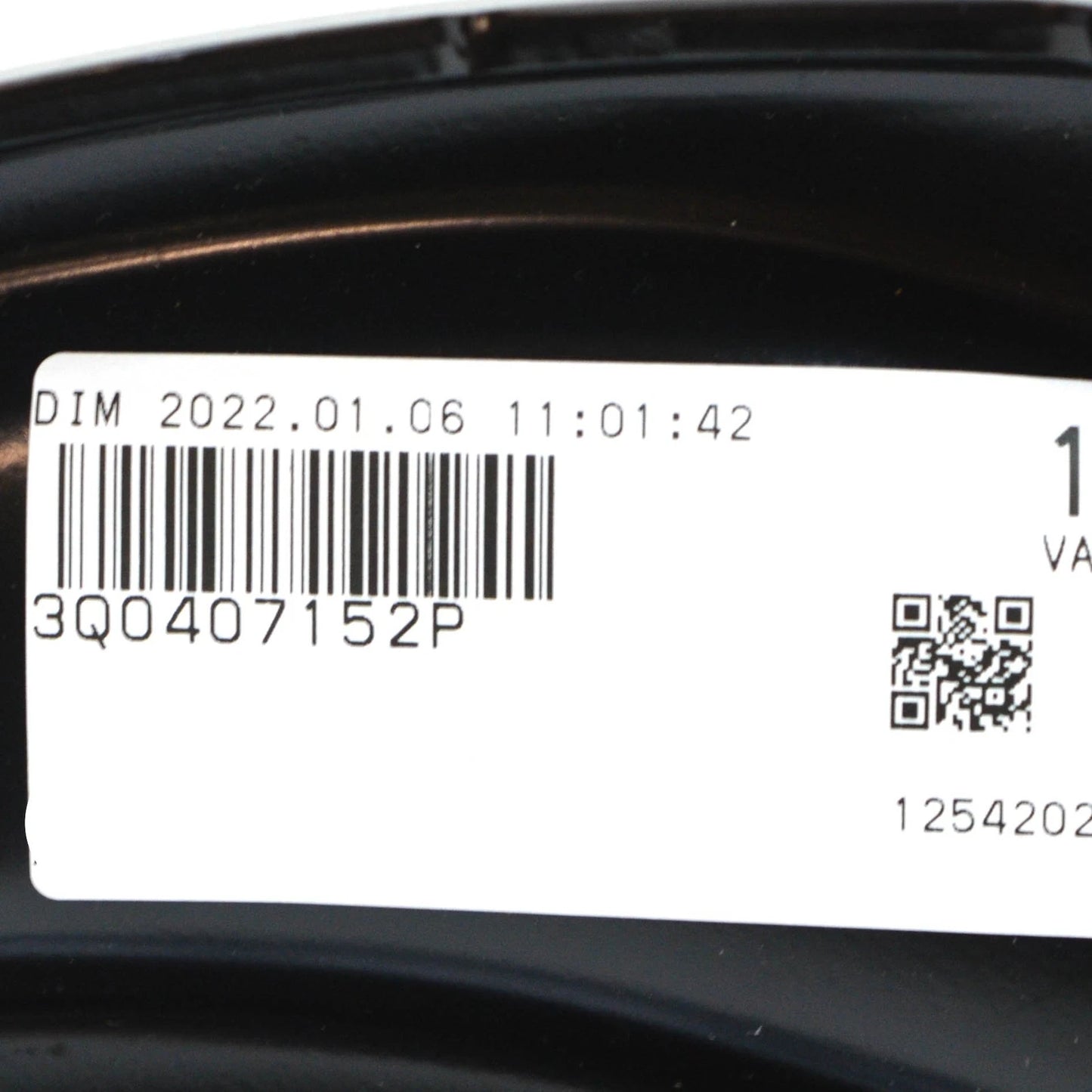 NEW VOLKSWAGEN TIGUAN AD FRONT RIGHT CONTROL ARM TRACK 3Q0407152P ORIGINAL