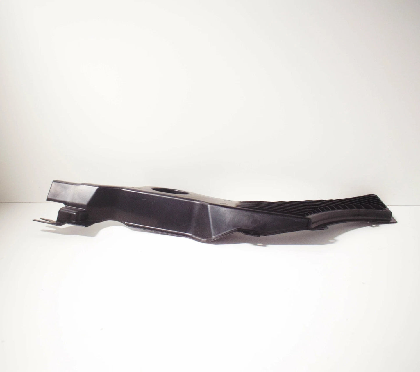 NEW AUDI Q5 8R CENTRE RIGHT UNDERBODY TRIM 8R0825216A