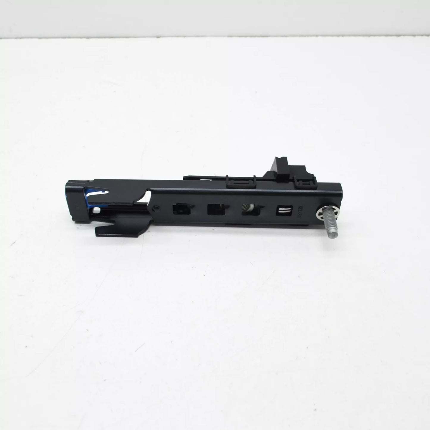 NEW MB VITO W447 RO B-PILLAR SEAT BELT HEIGHT ADJUSTMENT A4478600088 ORIGINAL