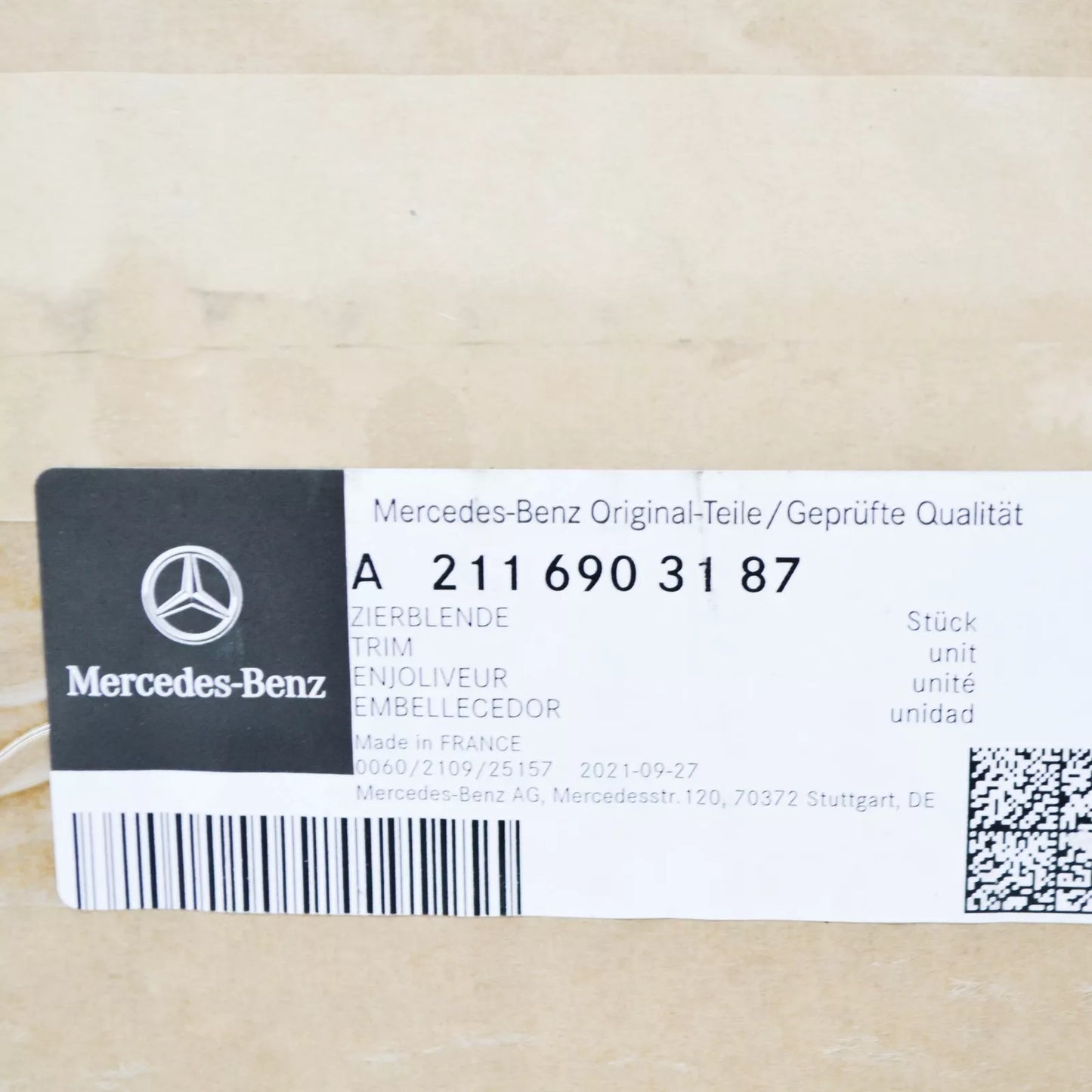 NEW MB E-CLASS W211 FRONT LEFT DOOR EXTERIOR B-PILLAR TRIM A2116903187