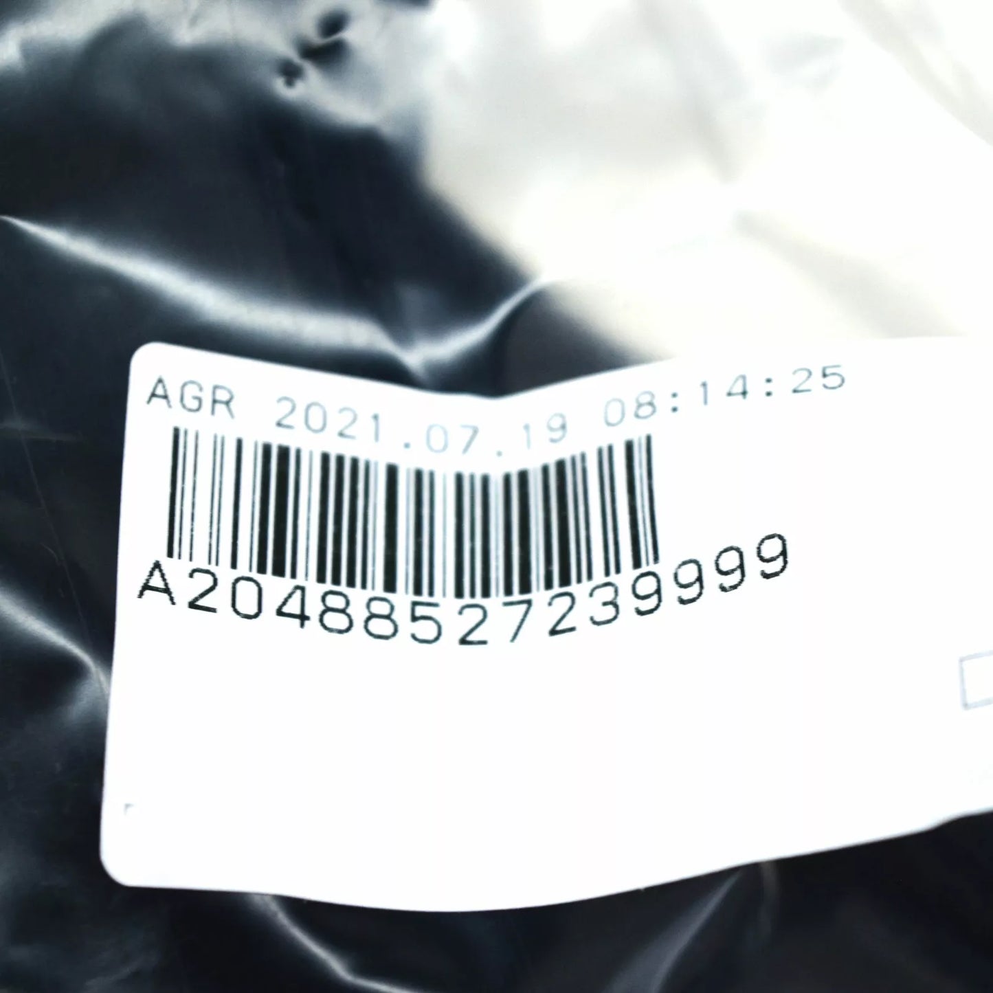 NEW MB C W204 FRONT BUMPER LEFT WHEEL ARCH COVER A20488527239999 ORIGINAL