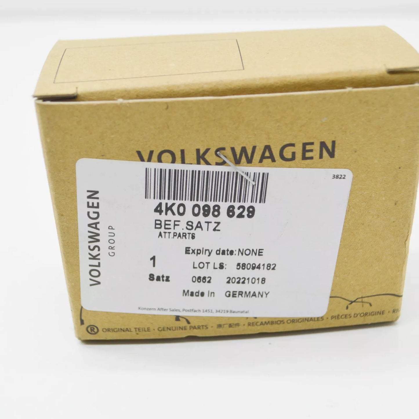 NEW AUDI A6 C8 WHEEL HOUSING LINER BOLTS SET 4K0098629 ORIGINAL