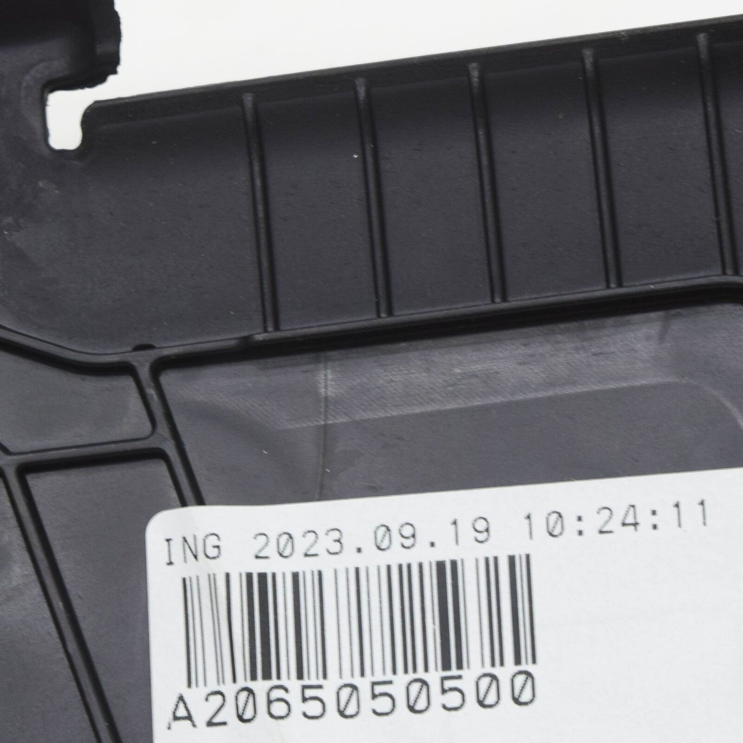 NEW MERCEDES-BENZ C W206 LEFT RADIATOR AIR DUCT A2065050500 ORIGINAL