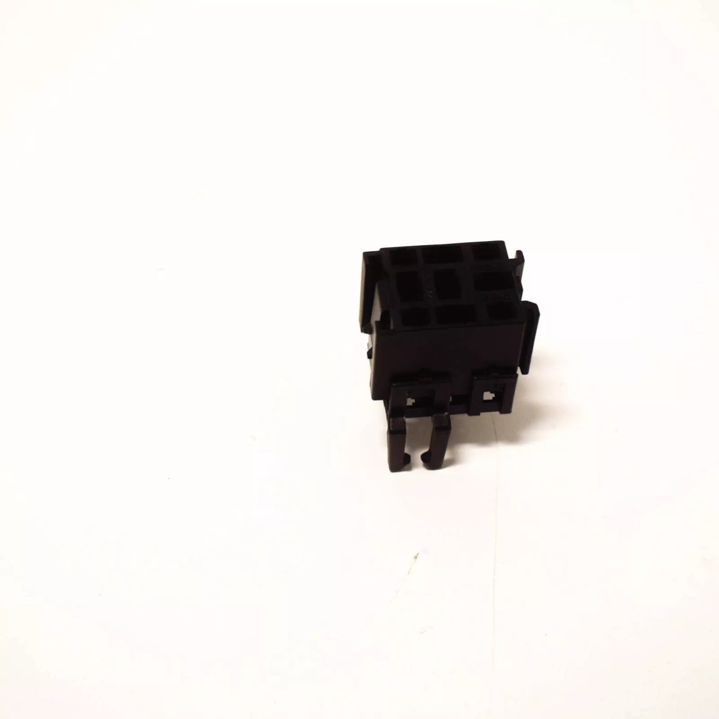 NEW BMW 5 E34 BLACK RELAY MOUNT HOLDER 61131389114 ORIGINAL