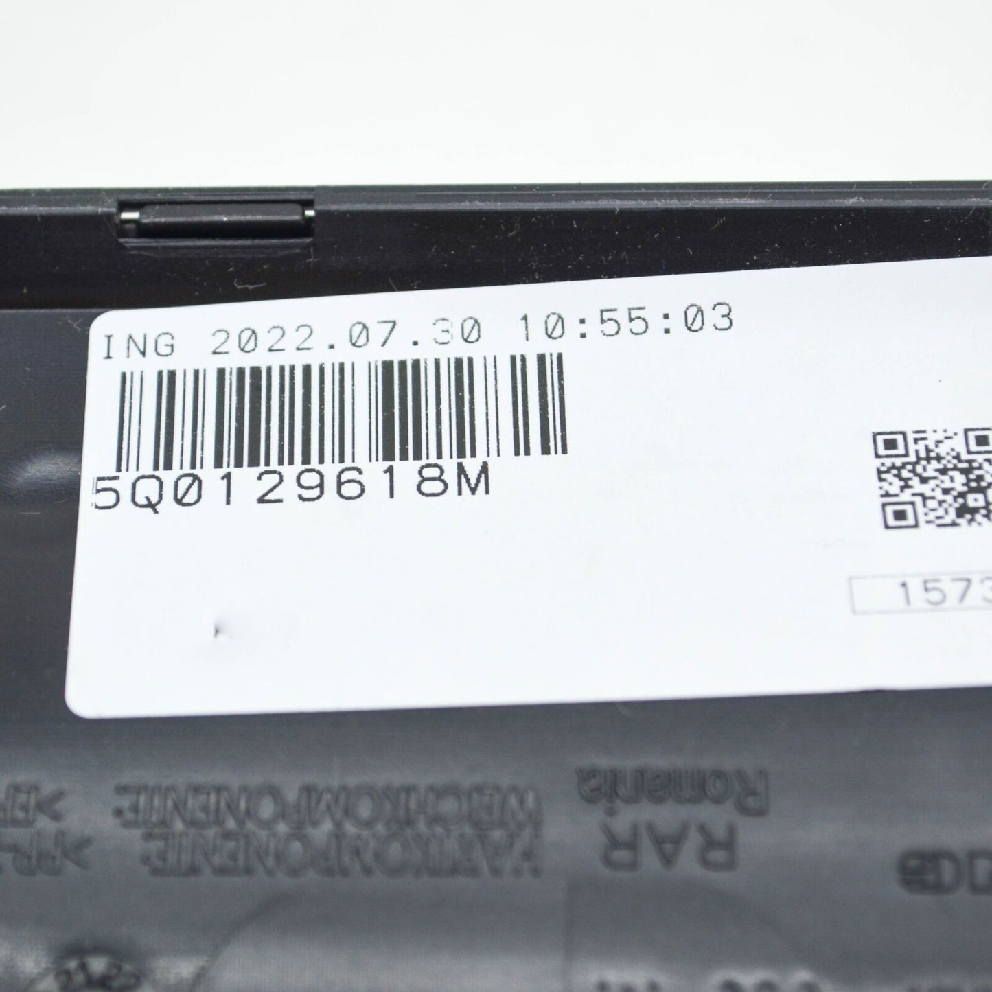 NEW VOLKSWAGEN GOLF MK8 CD AIR GUIDE 5Q0129618M ORIGINAL