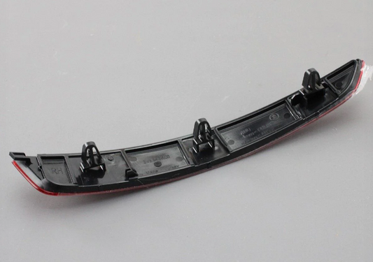 new skoda fabia mk3 nj rear right bumper reflector 6v6945106 original
