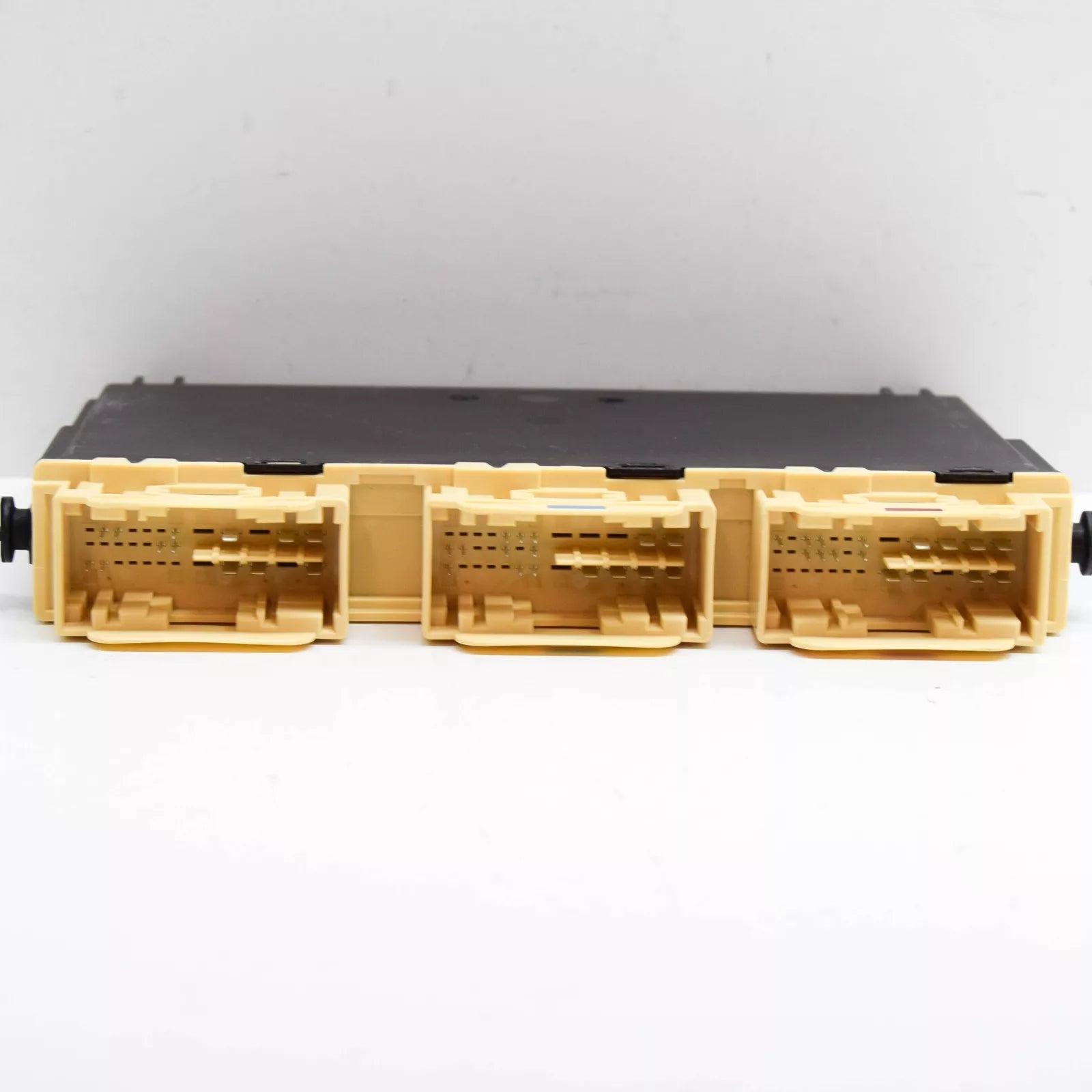 NEW MERCEDES-BENZ CLA C117 FRONT RIGHT SEAT CONTROL UNIT RHD A1669008506