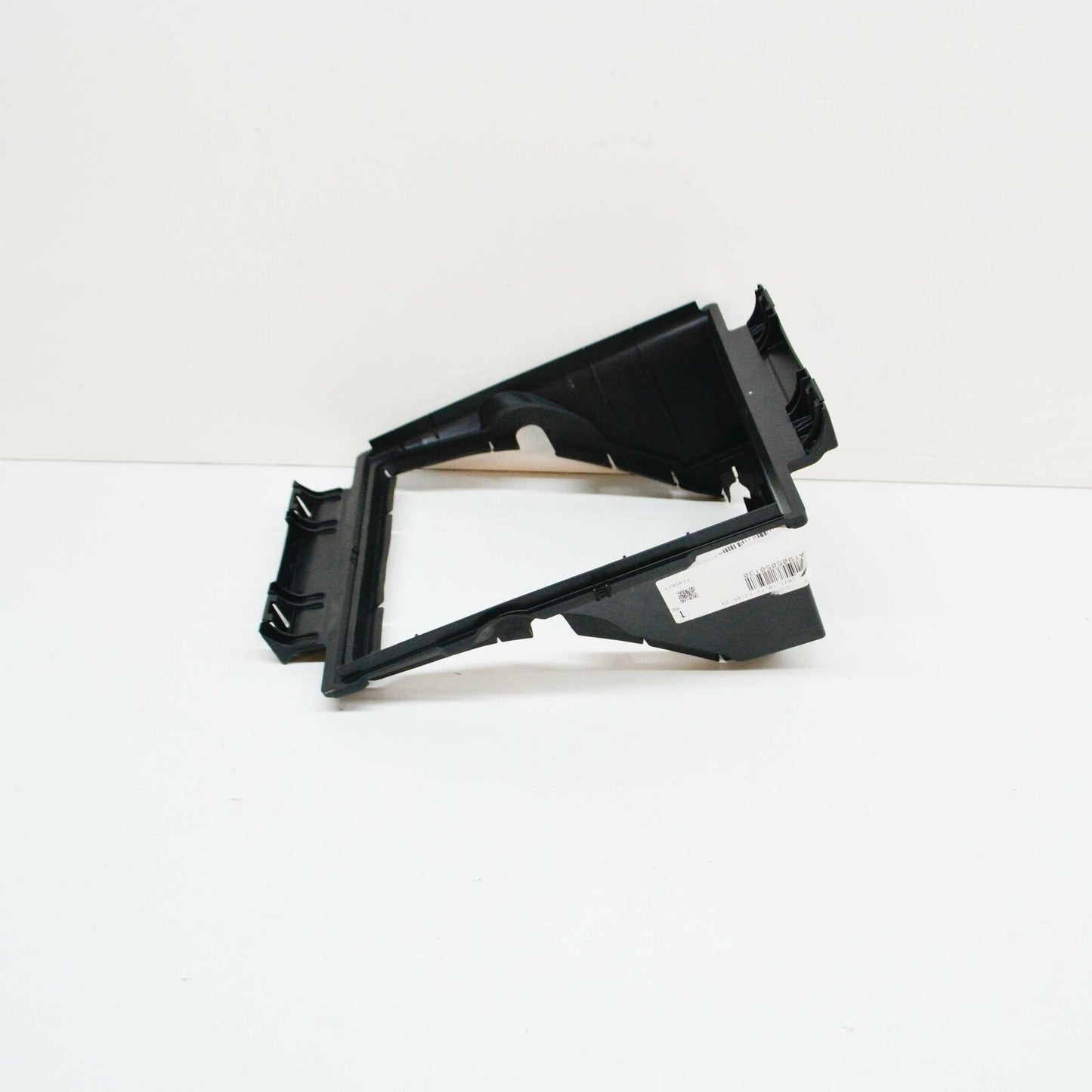 NEW MERCEDES-BENZ AMG GT C190 WATER COOLER AIR DEFLECTOR BOX A1905050130