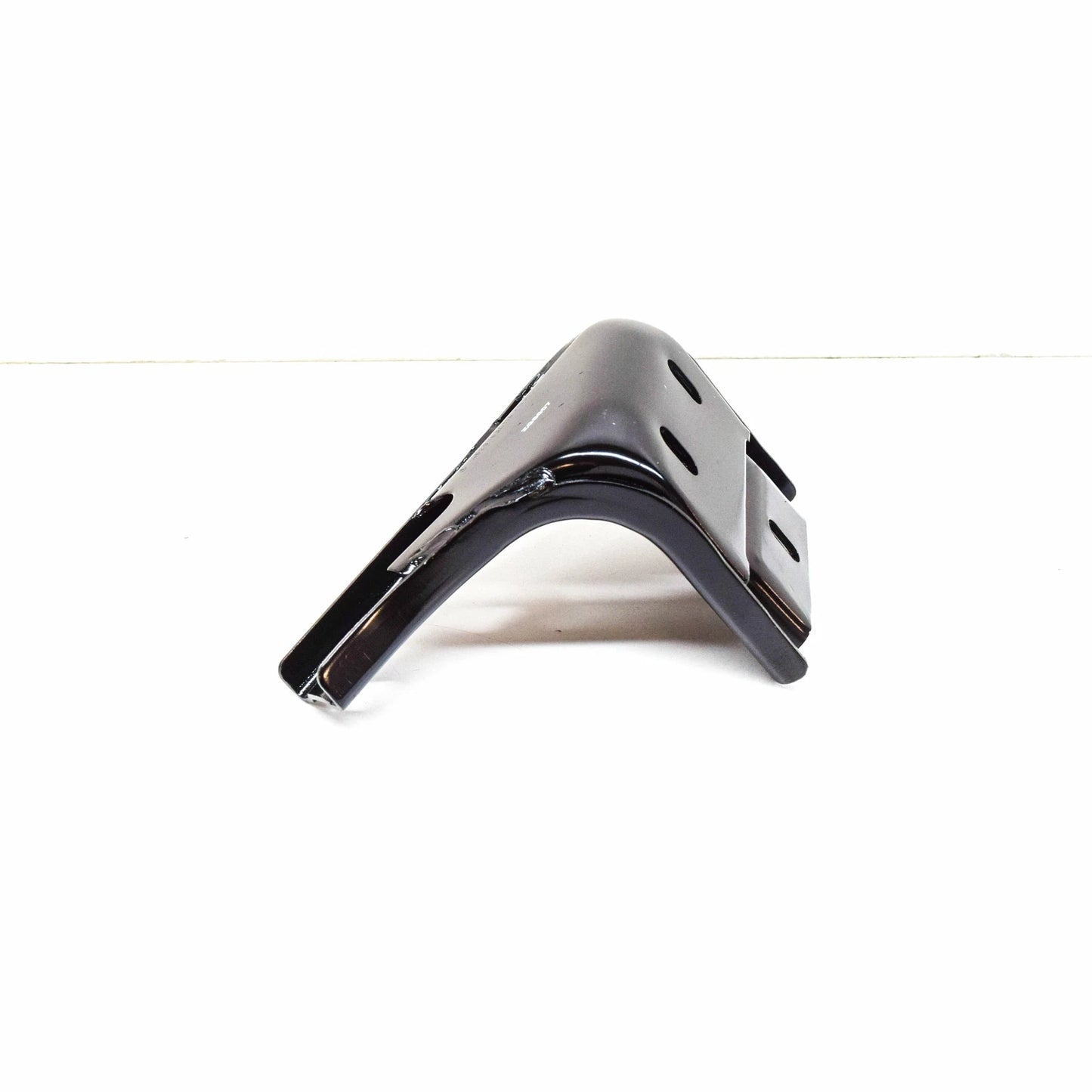 NEW MB VITO W639 SLIDING DOOR RIGHT BOTTOM BRACKET A6397630114