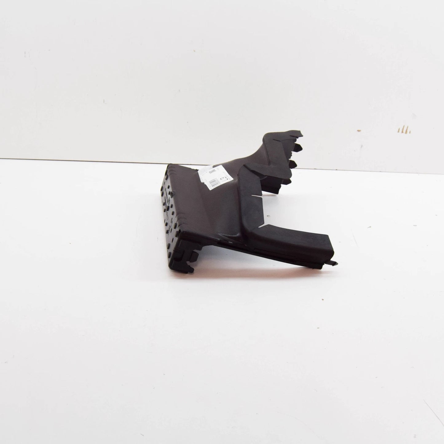 NEW MERCEDES-BENZ GLE W166 RADIATOR AIR GUIDE DUCT LOWER A1665000416 ORIGINAL