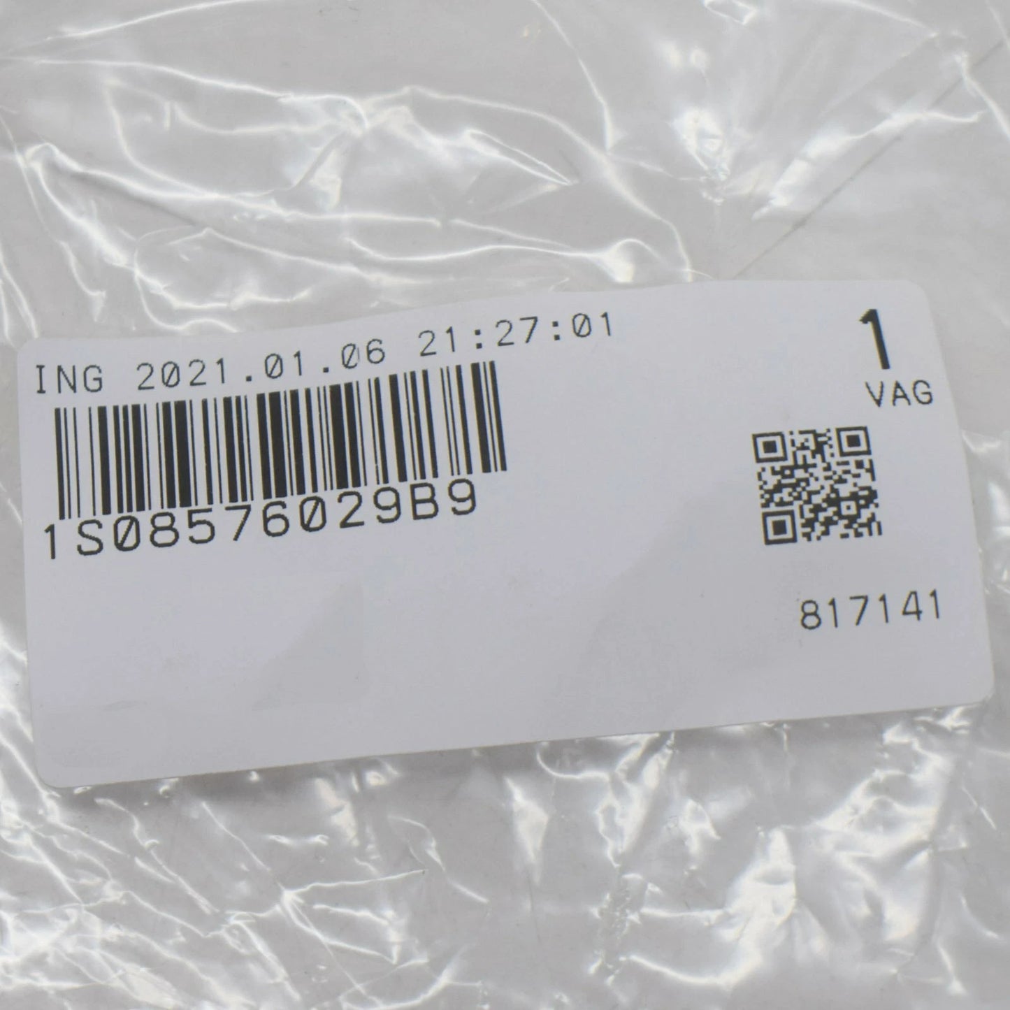 NEW VOLKSWAGEN UP FRONT RIGHT DOOR MIRROR INNER TRIM 1S08576029B9 ORIGINAL