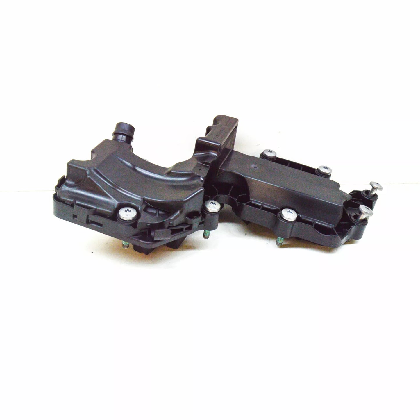 NEW MERCEDES-BENZ E COUPE C238 OIL SEPARATOR A2640100200