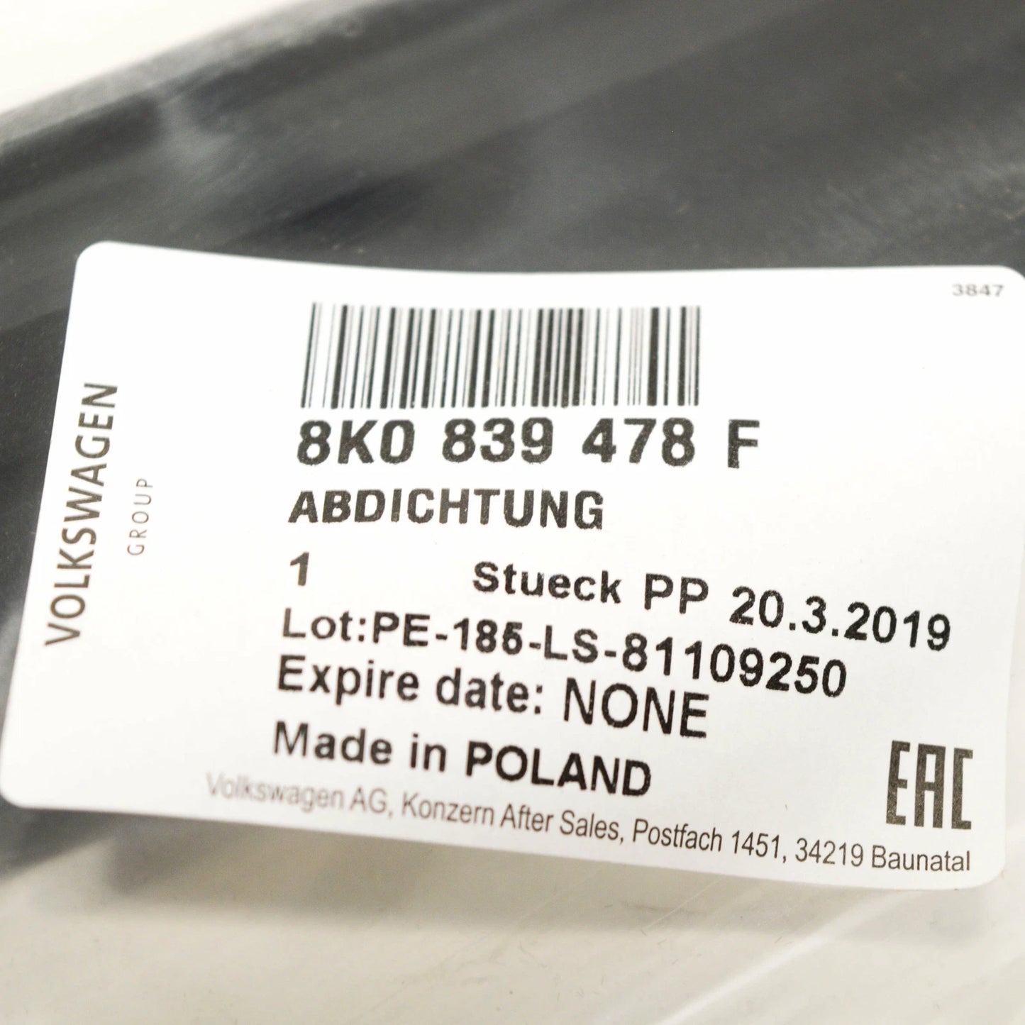 NEW AUDI A4 B8 REAR RIGHT WINDOW TRIM 8K0839478F 2014