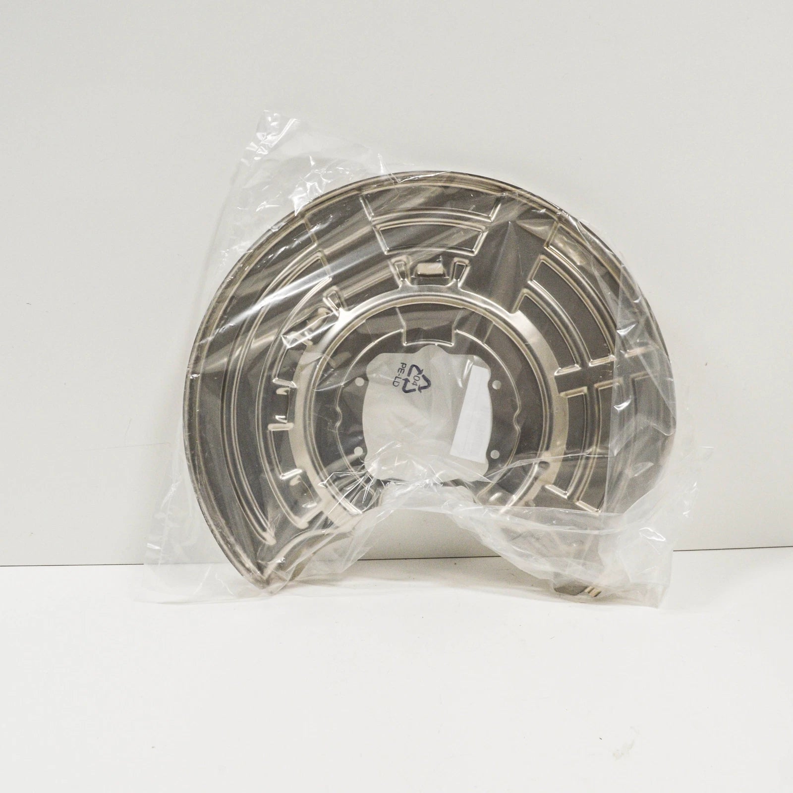 NEW BMW M2 F87 REAR LEFT BRAKE PROTECTION PLATE 34208094317 ORIGINAL