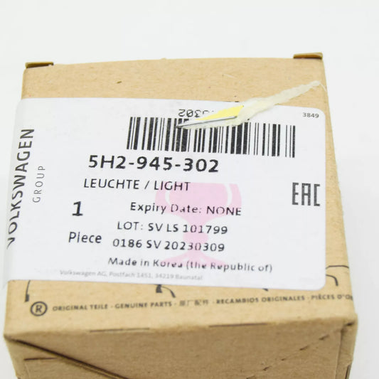 NEW VW GOLF CD MK8 RIGHT DOOR MIRROR ENTRY LIGHTING RHD 5H2945302 ORIGINAL