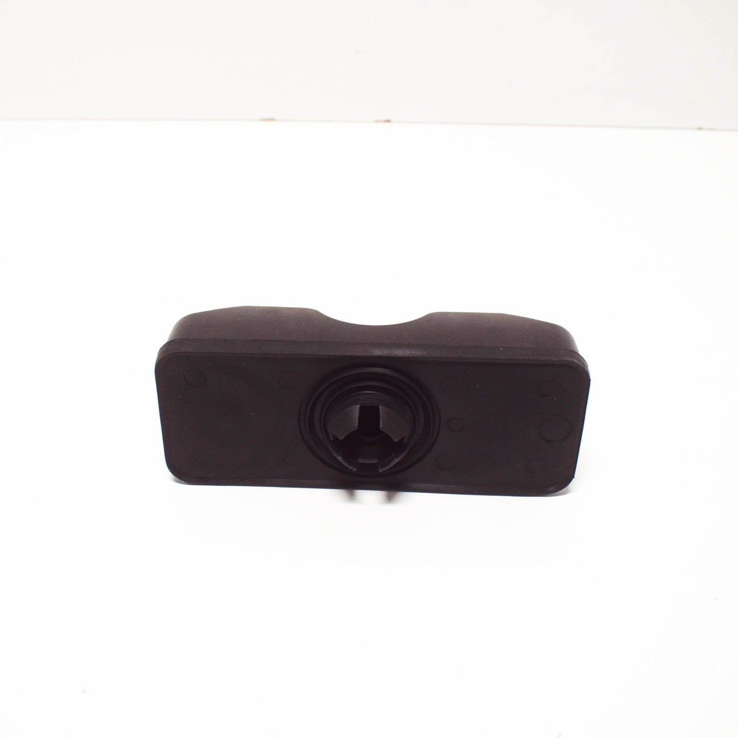 NEW MERCEDES-BENZ CLA C117 JACK PAD PLUG COVER A0029989150 ORIGINAL