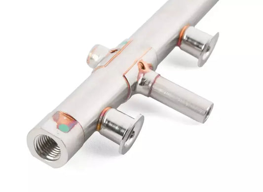 NEW VW BEETLE 5C FUEL RAIL 06K133317AA ORIGINAL