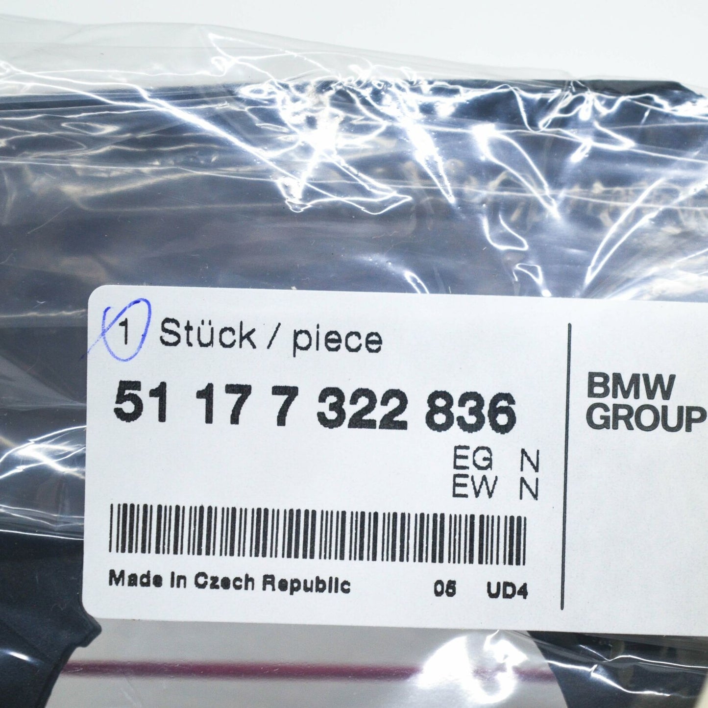 new bmw i3 i01 charging socket cover trim 51177322836 original