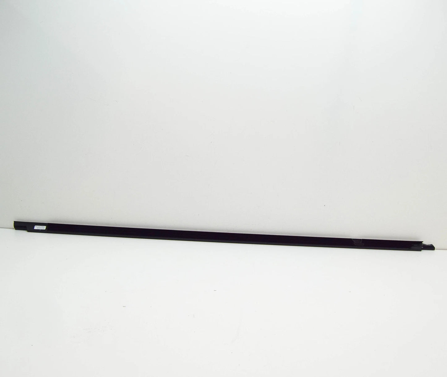 NEW VOLKSWAGEN PASSAT B8 3G FRONT LEFT DOOR MOLDING 3G0837475EVNH ORIGINAL