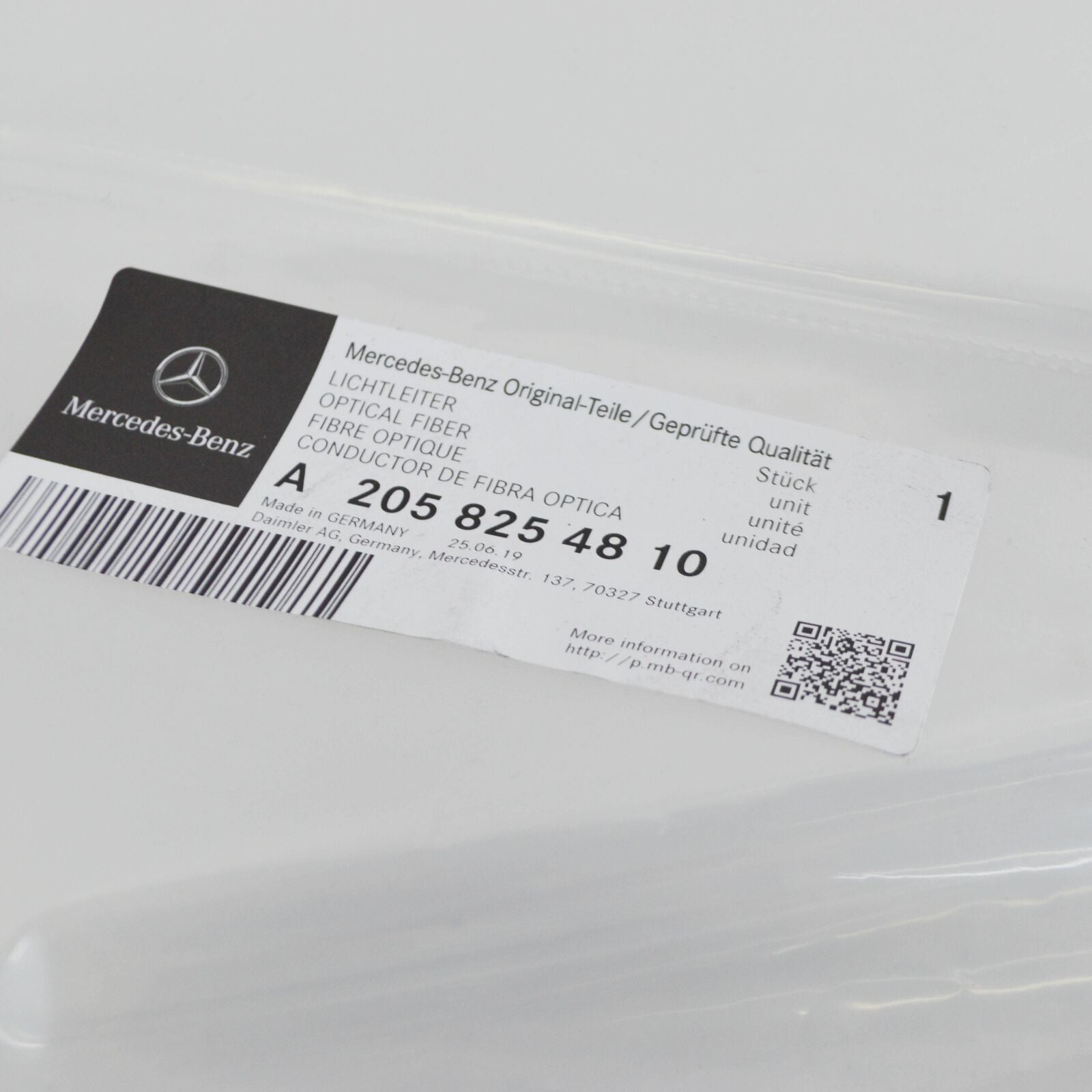 NEW MERCEDES-BENZ GLC X253 RH CENTER CONSOLE OPTICAL FIBER A2058254810 ORIGINAL